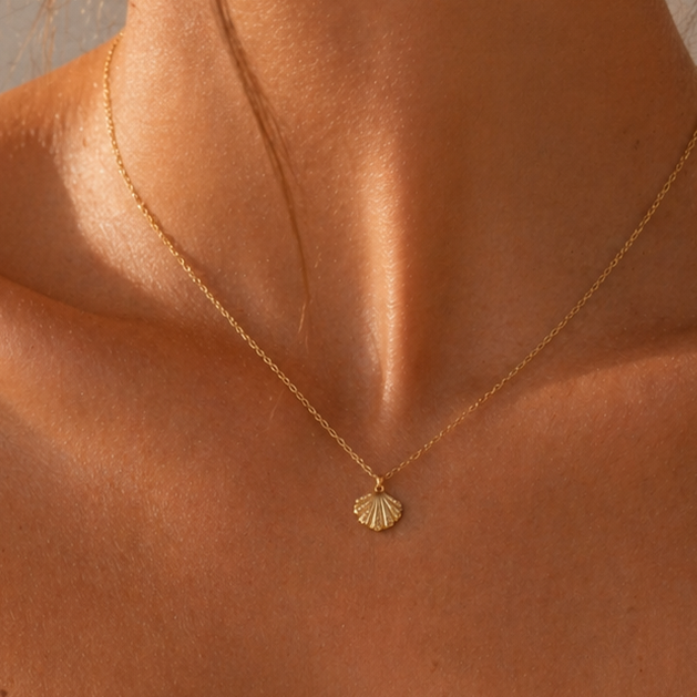 Seashell Glow Necklace
