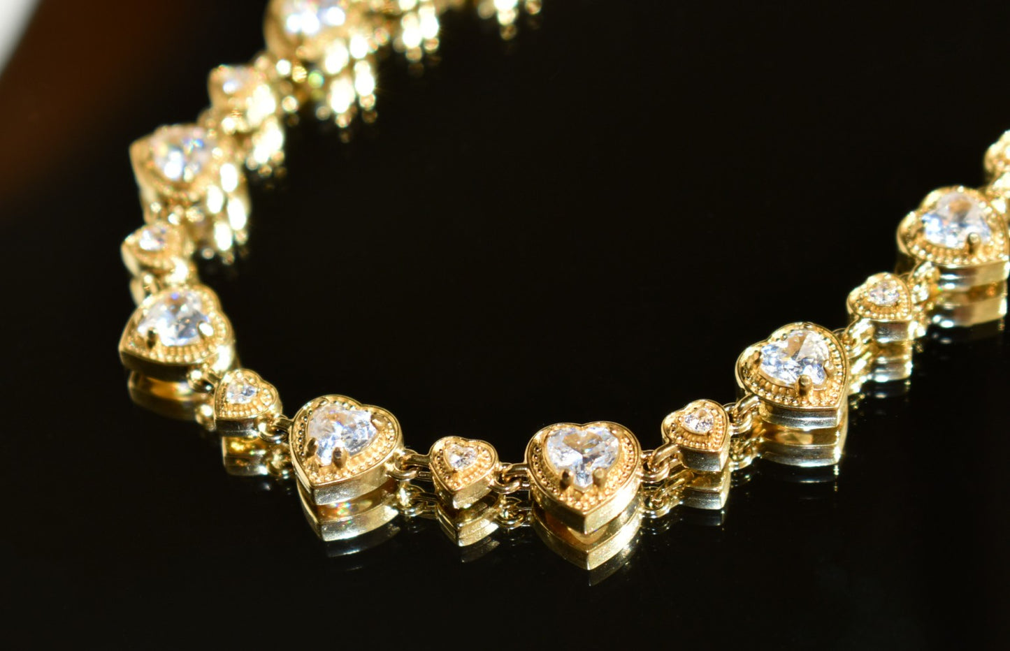 Amour Hearts Necklace