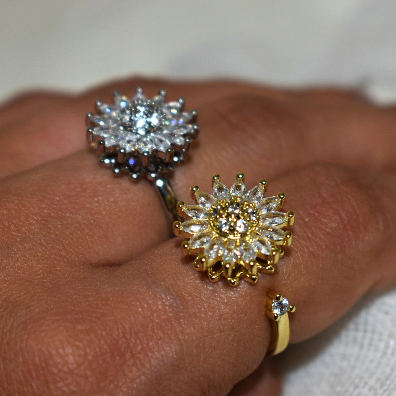 Sunflower Sparkle – Δαχτυλίδι Fidget με Διπλό Ηλίανθο