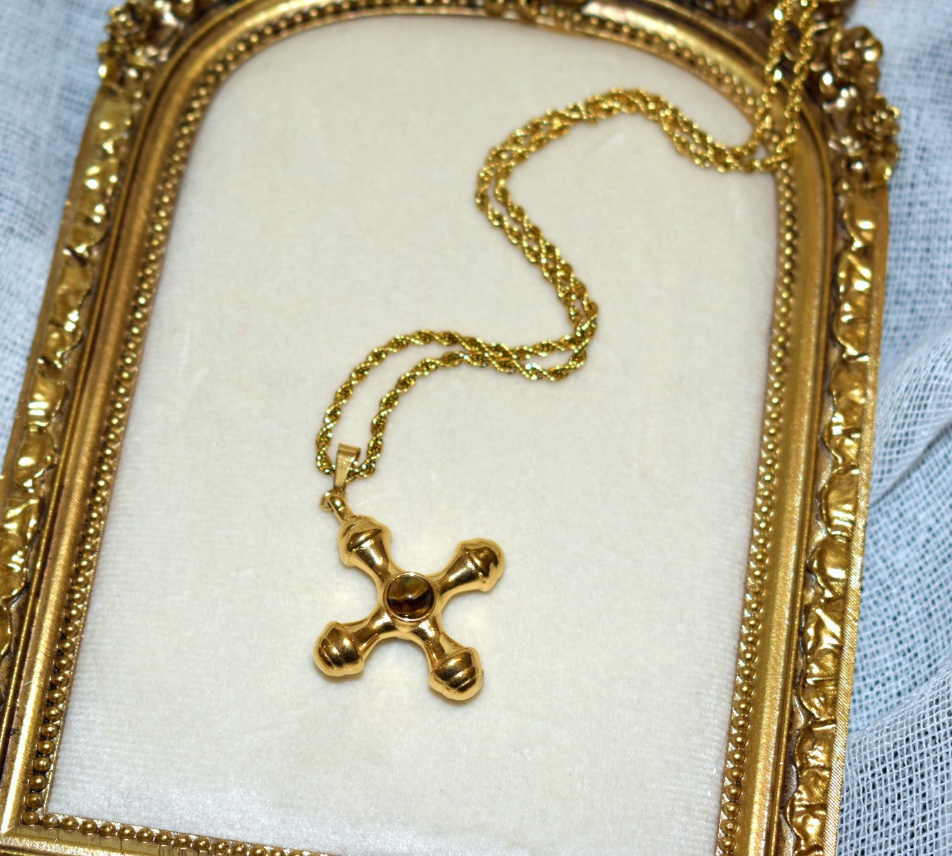 Royal Golden Cross Pendant Necklace