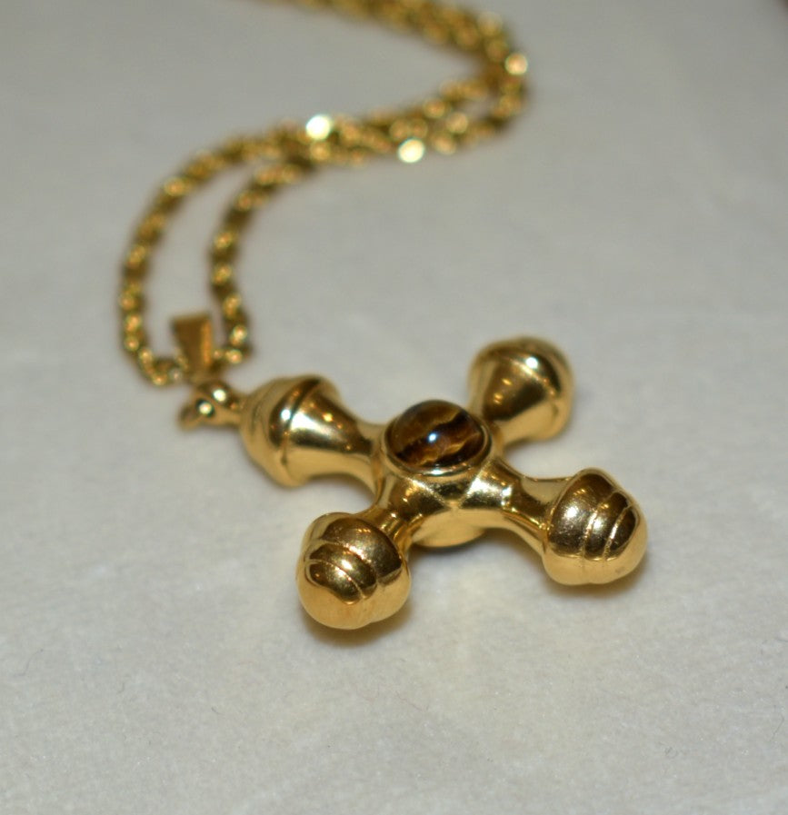Royal Golden Cross Pendant Necklace