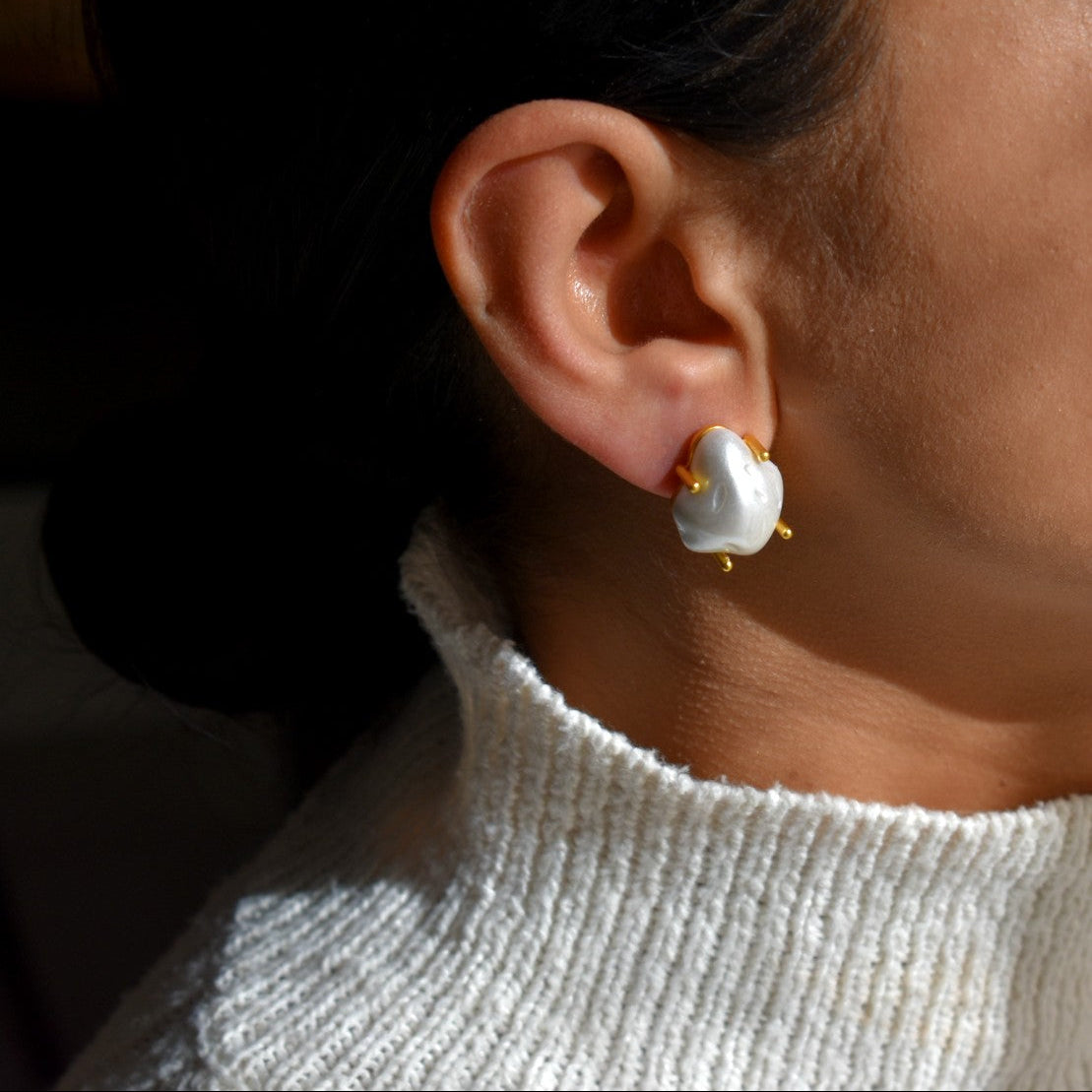 Ocean Pearl Studs