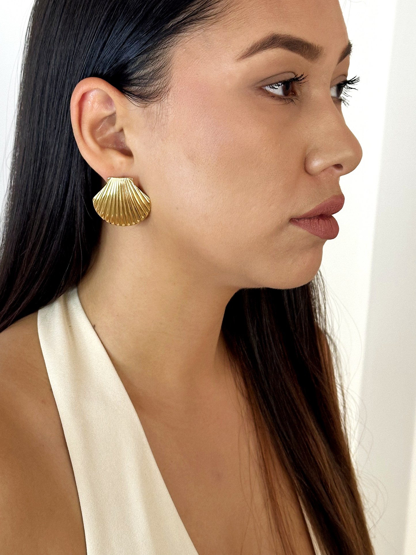 Golden Shell Earrings