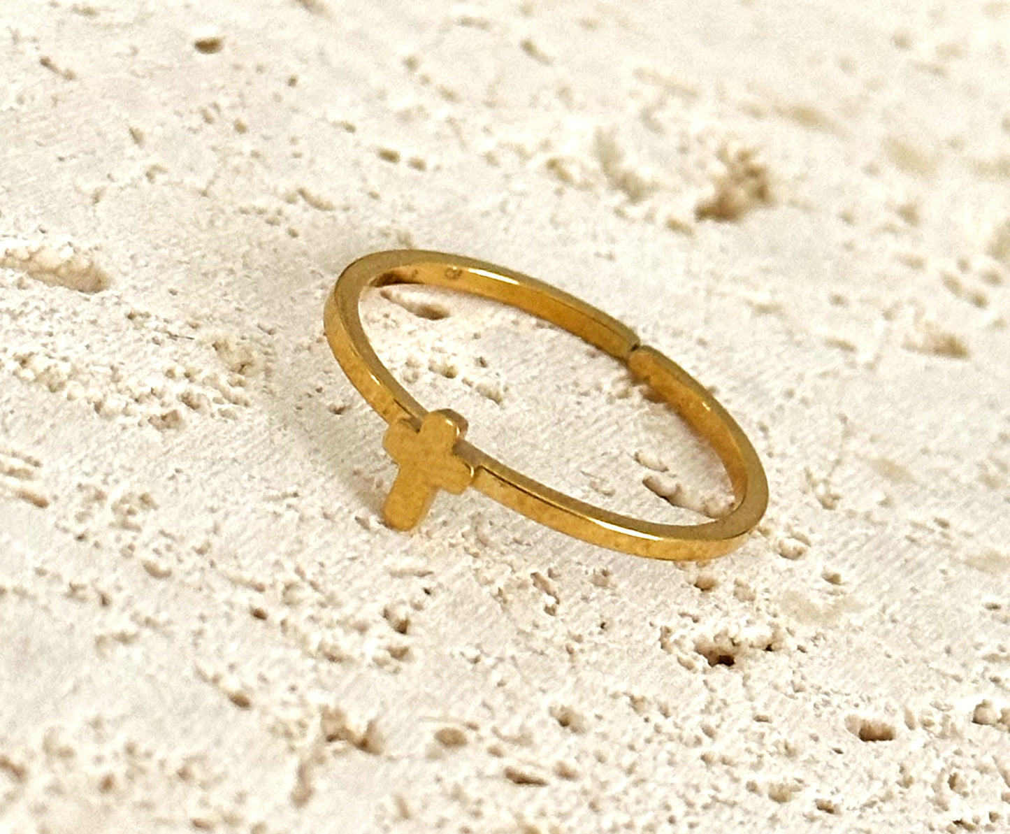 Tiny Cross Ring