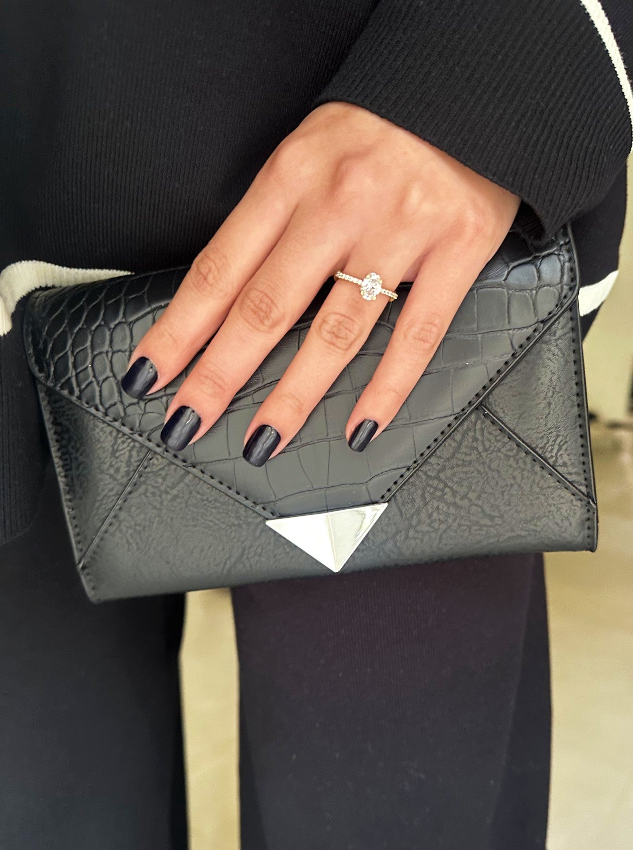 Elegant Noir Clutch Bag