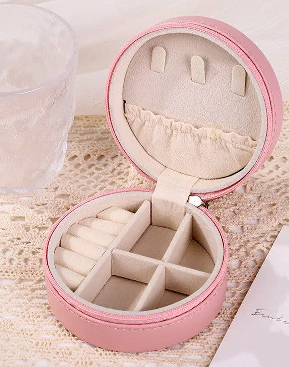 Elegant Round Leather Jewelry Box