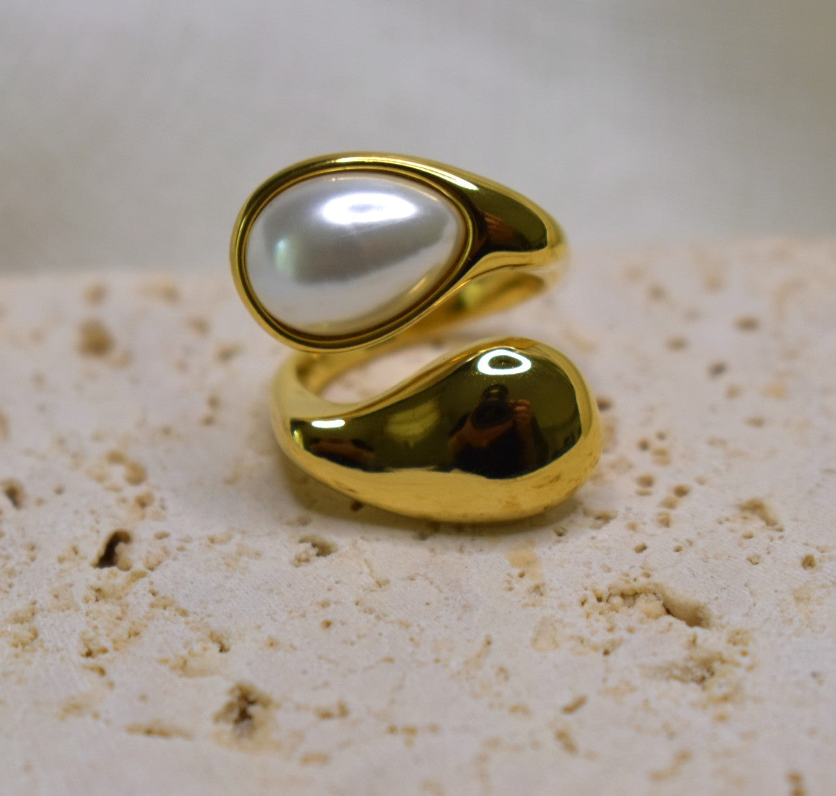 Aura Stone Ring