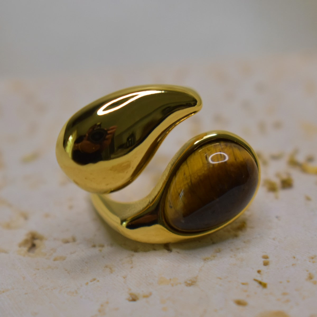 Aura Stone Ring