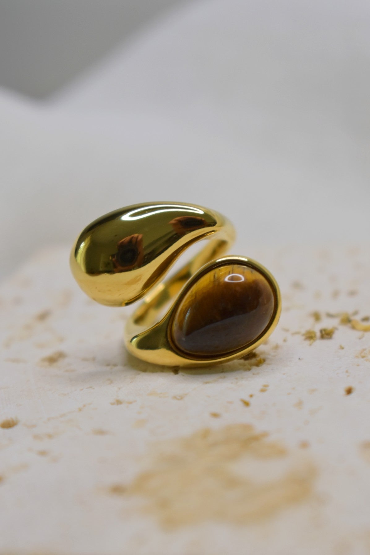 Aura Stone Ring