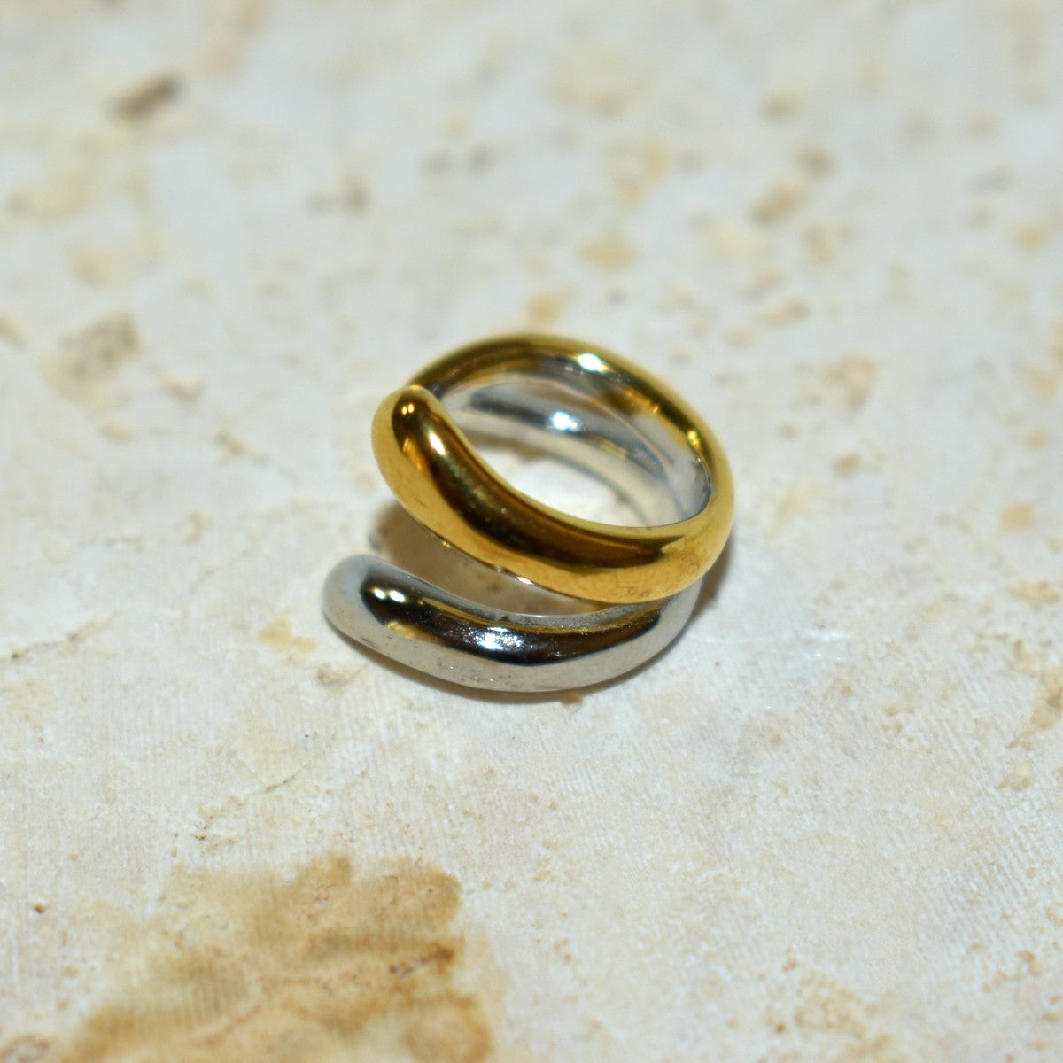 Bi-Twist Ear Cuff