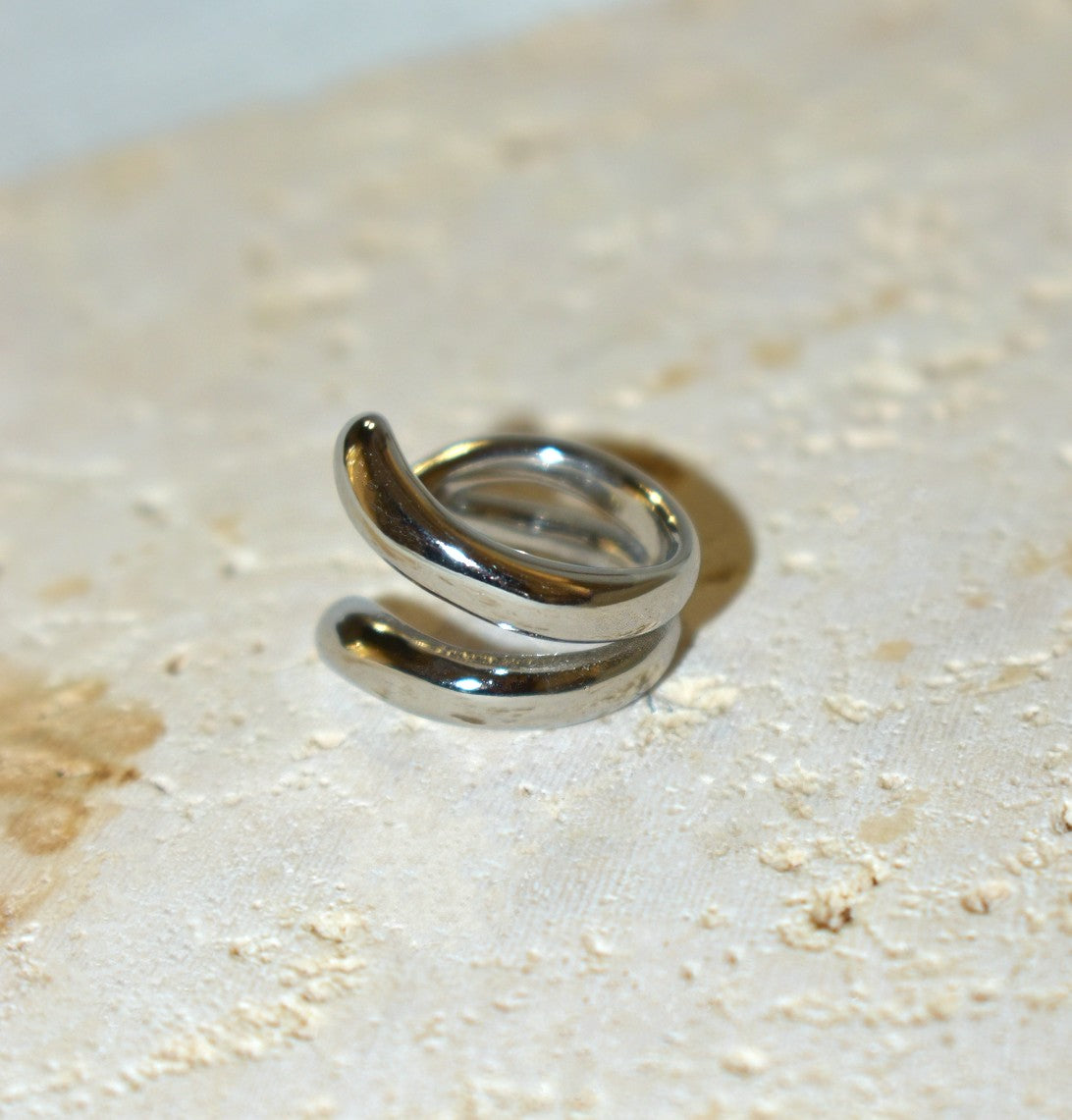 Bi-Twist Ear Cuff