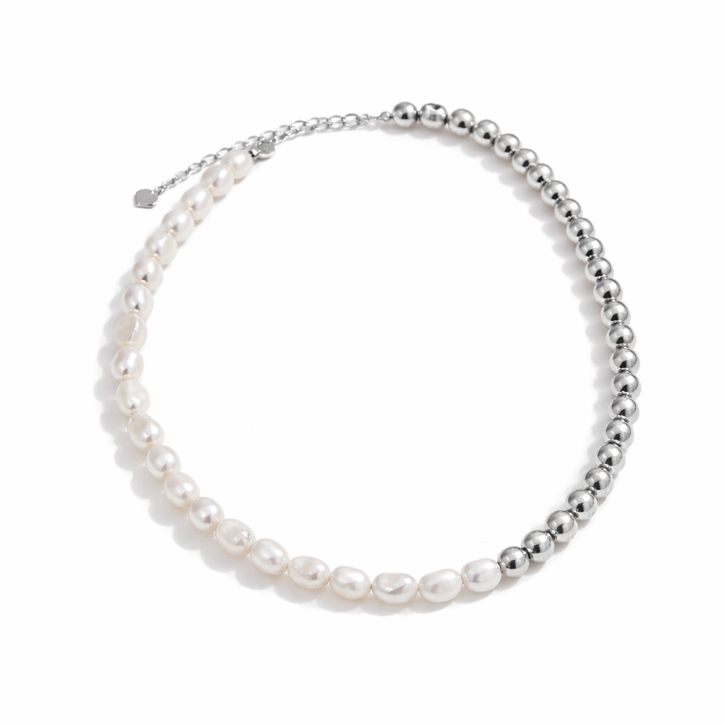 Pearl Contrast Necklace