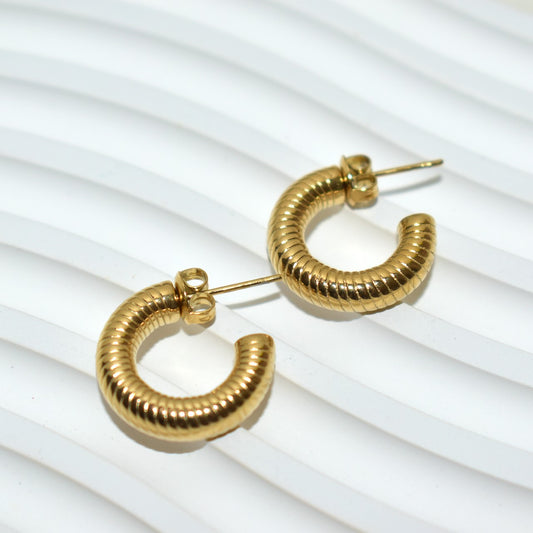 Ribbed Hoops