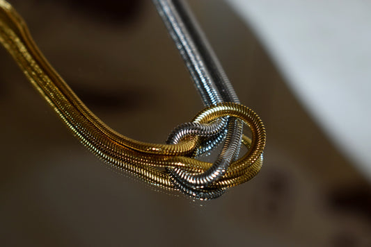 Bond of Two Worlds Νecklace