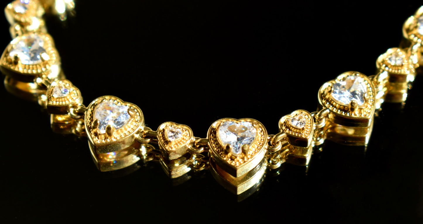 Amour Hearts Necklace