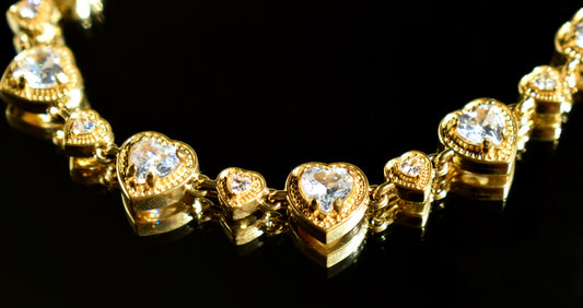 Amour Hearts Necklace