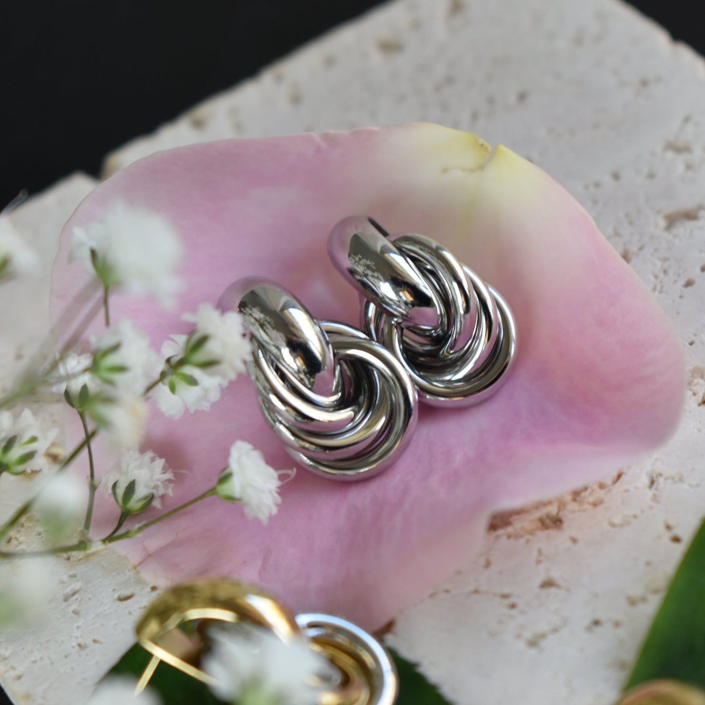 Elan Knot Earrings