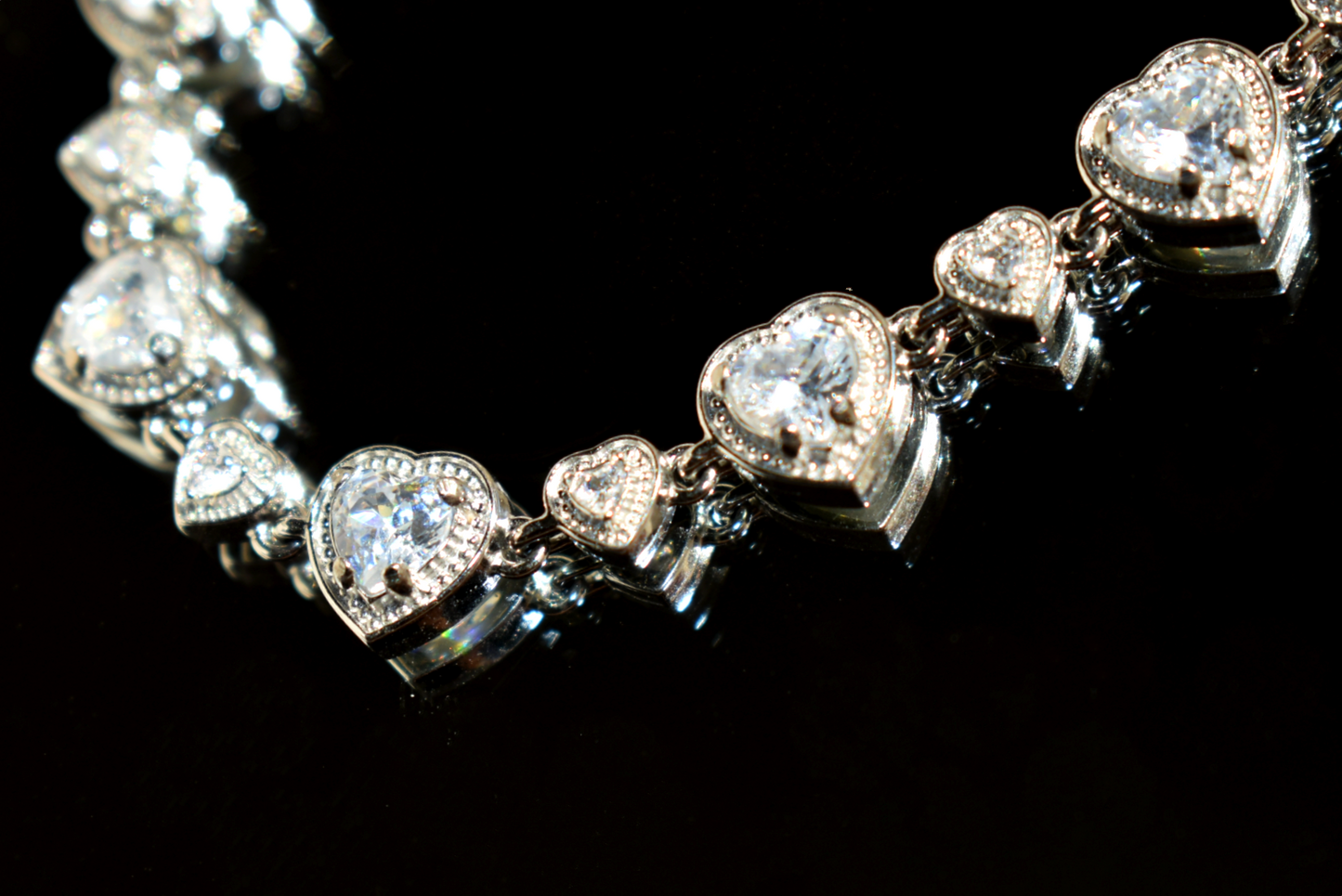 Amour Hearts Necklace