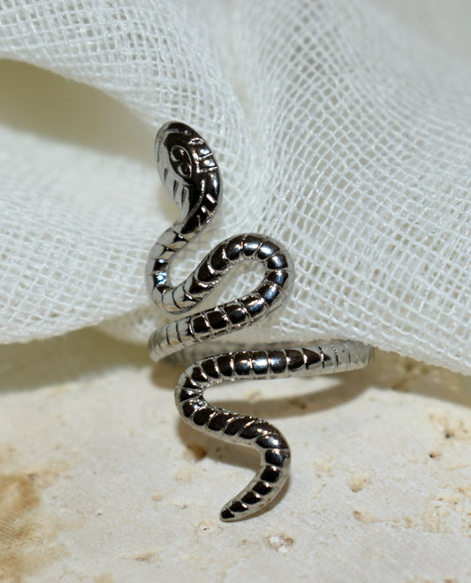 Venom Ring