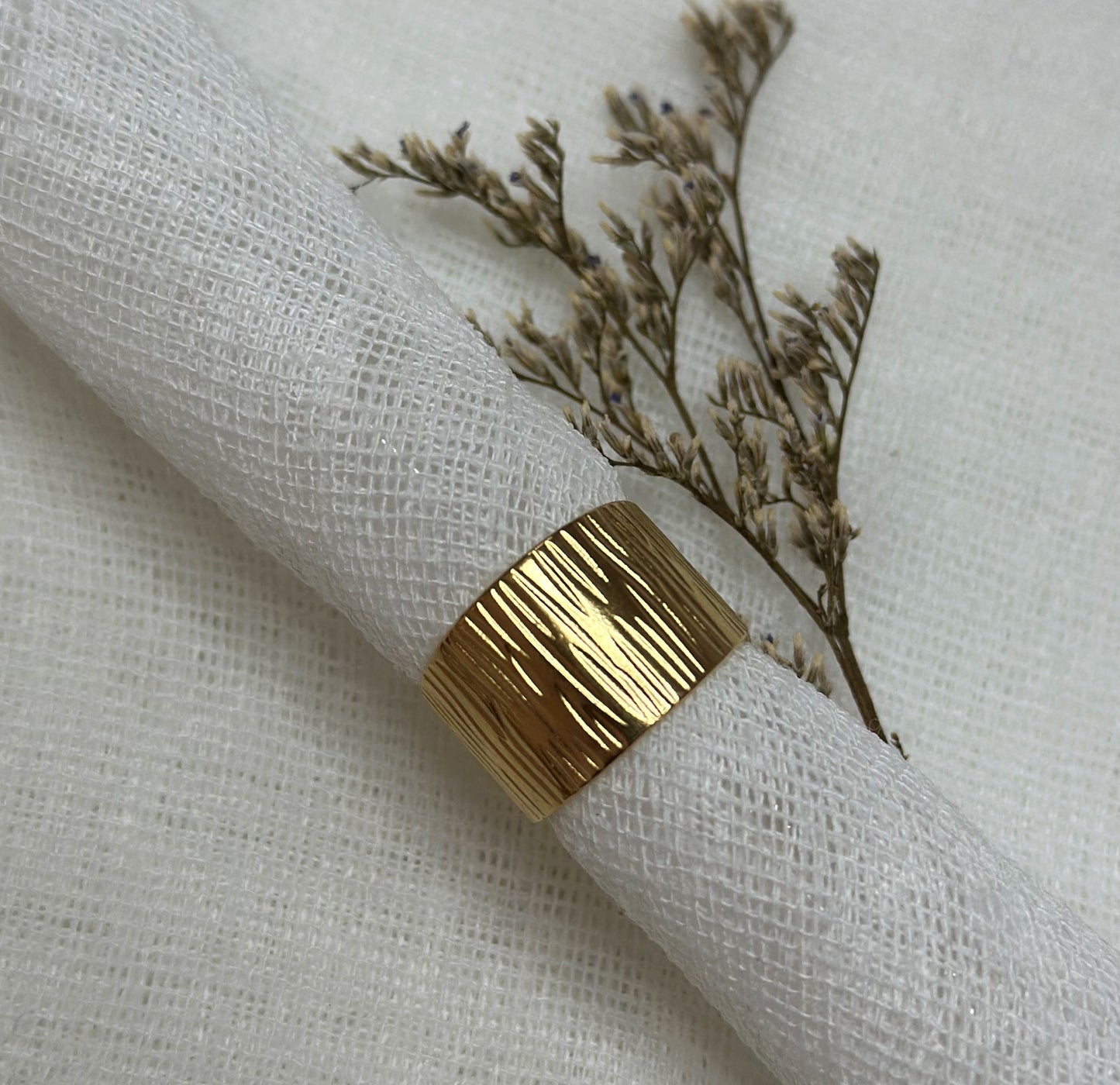 Iris Ring