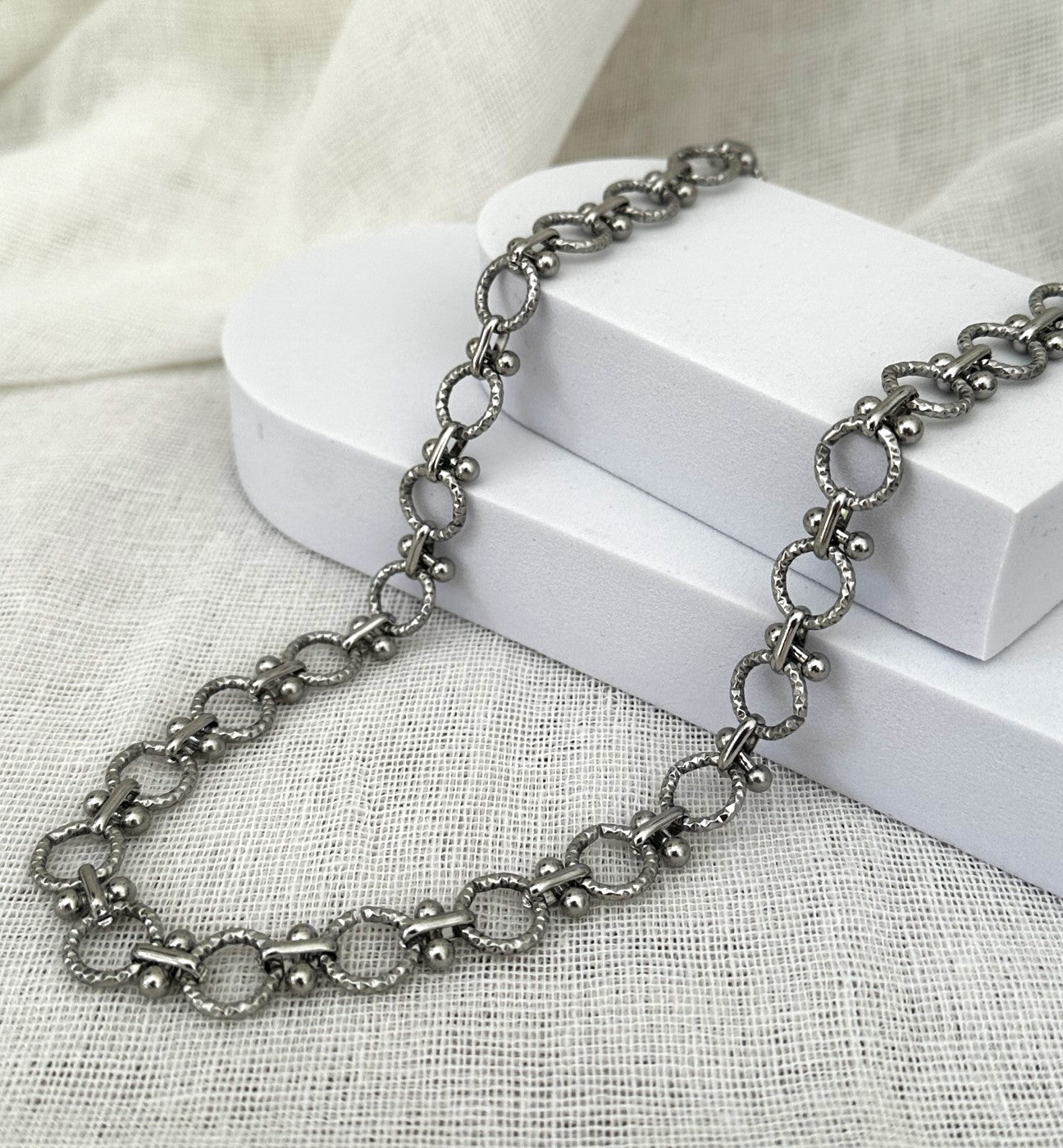 Silver Edge Chain