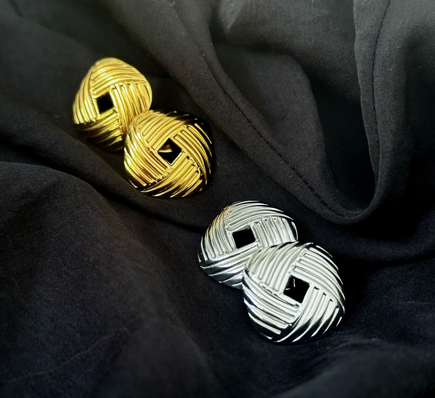 Eternal Twist Studs