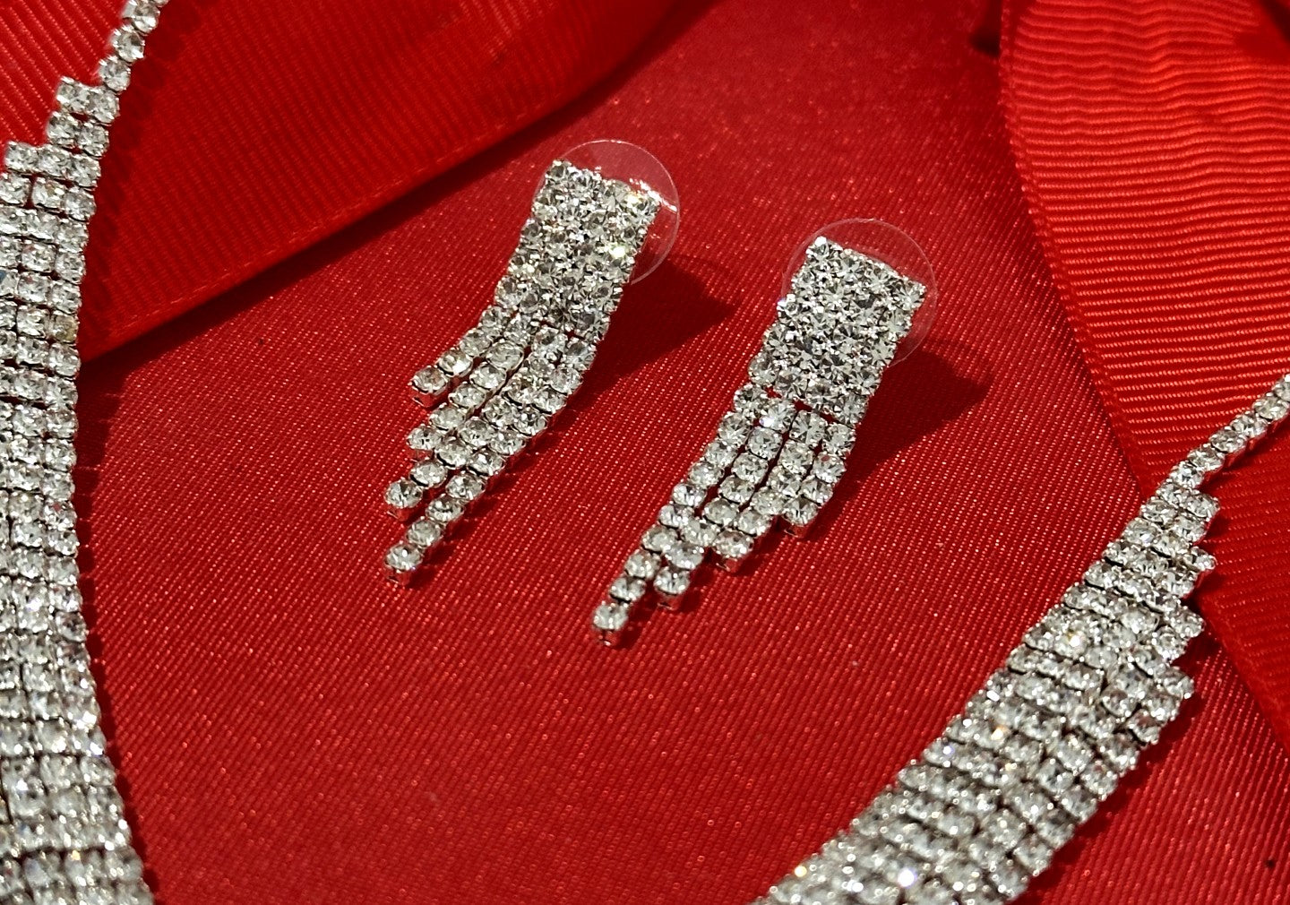 Dazzling Crystal Necklace and Earring Set