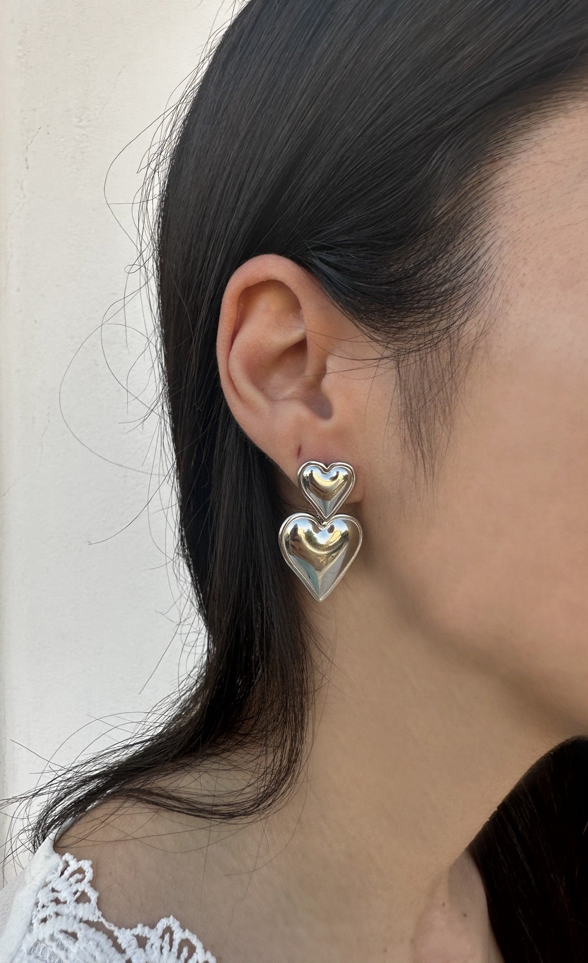 Double sweetheart earrings