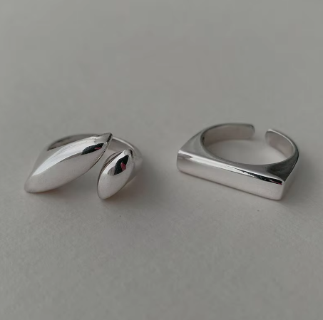 Sleek Modern Silver Ring