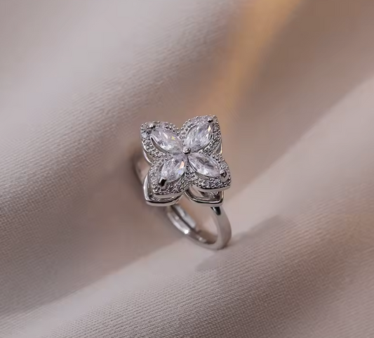 Fidget Ring "Blooming Elegance"