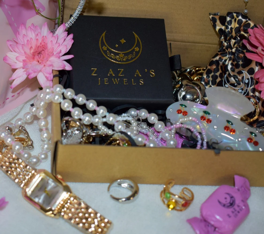 Mystery ZAZA'S Pick Box – Christmas Edition