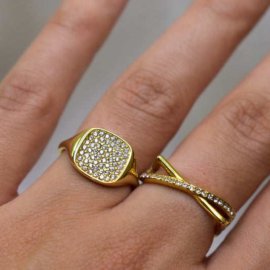 Evadne Ring