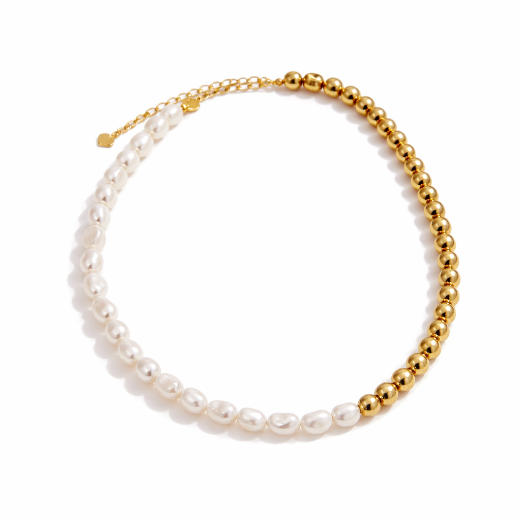 Pearl Contrast Necklace